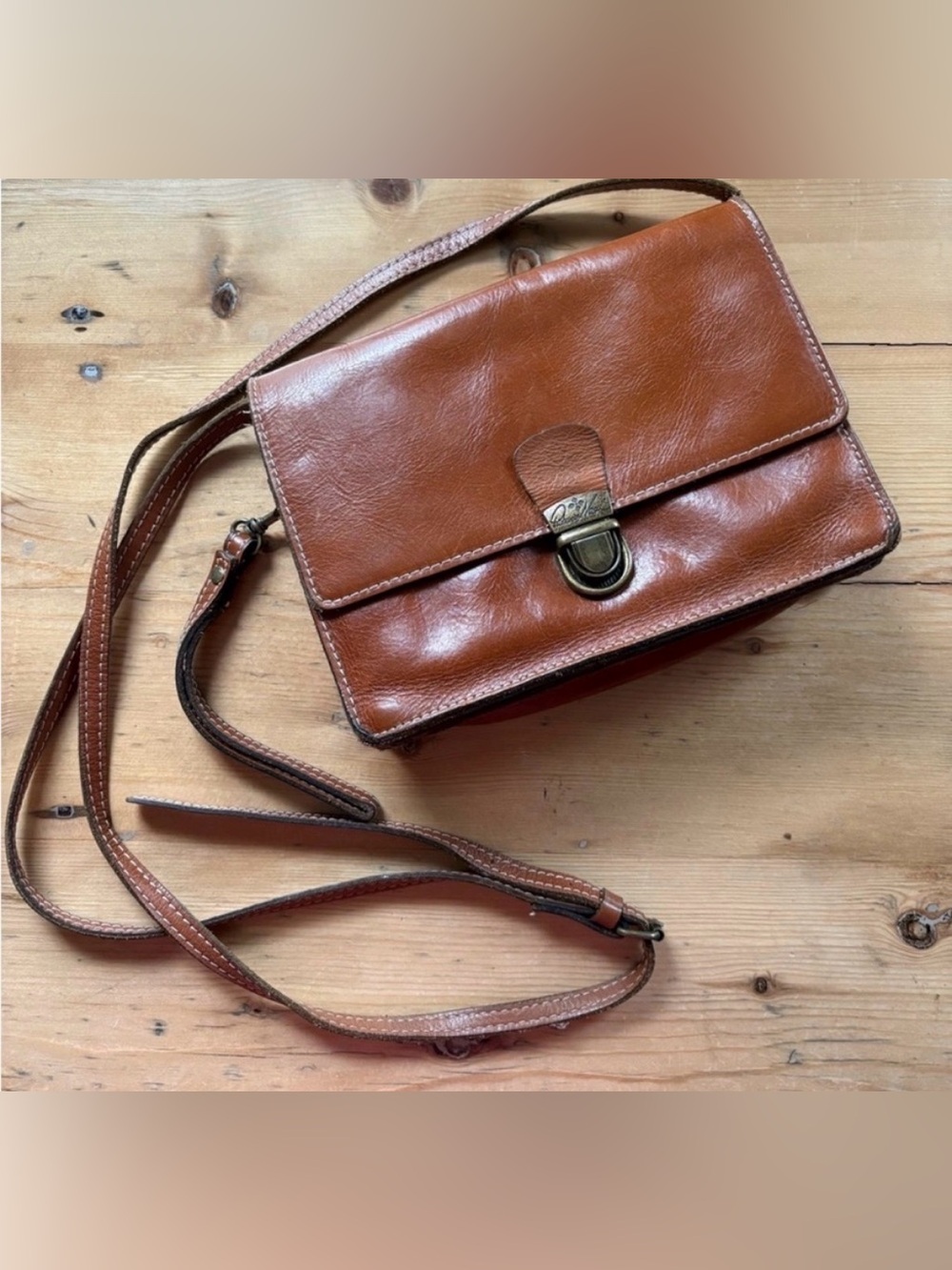 Patricia Nash Tan Leather Crossbody Bag